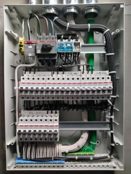 Electricista en Sevilla - trabajo eléctrico 1